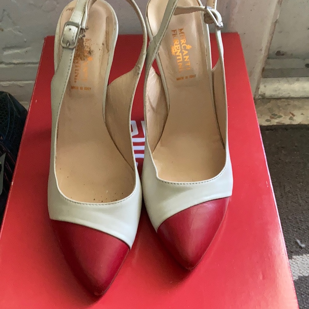 Red and white sling back